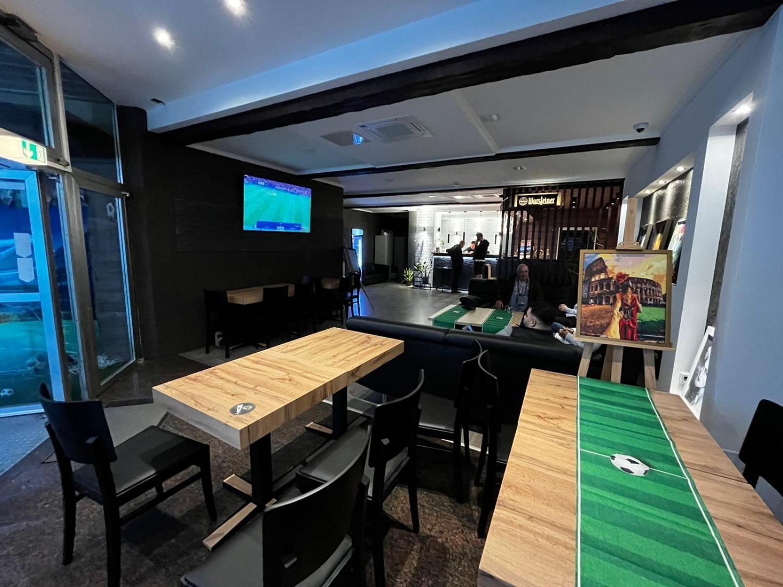 דיסלדורף Rheinmetropole Hotel מראה חיצוני תמונה